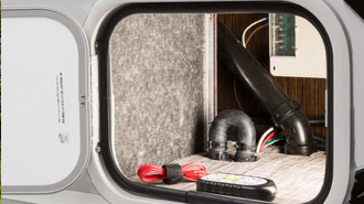 CIRRUS 920 - Compartiments extérieurs isolés