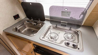 Cuisinière à 2 brûleurs avec couvercle en verre